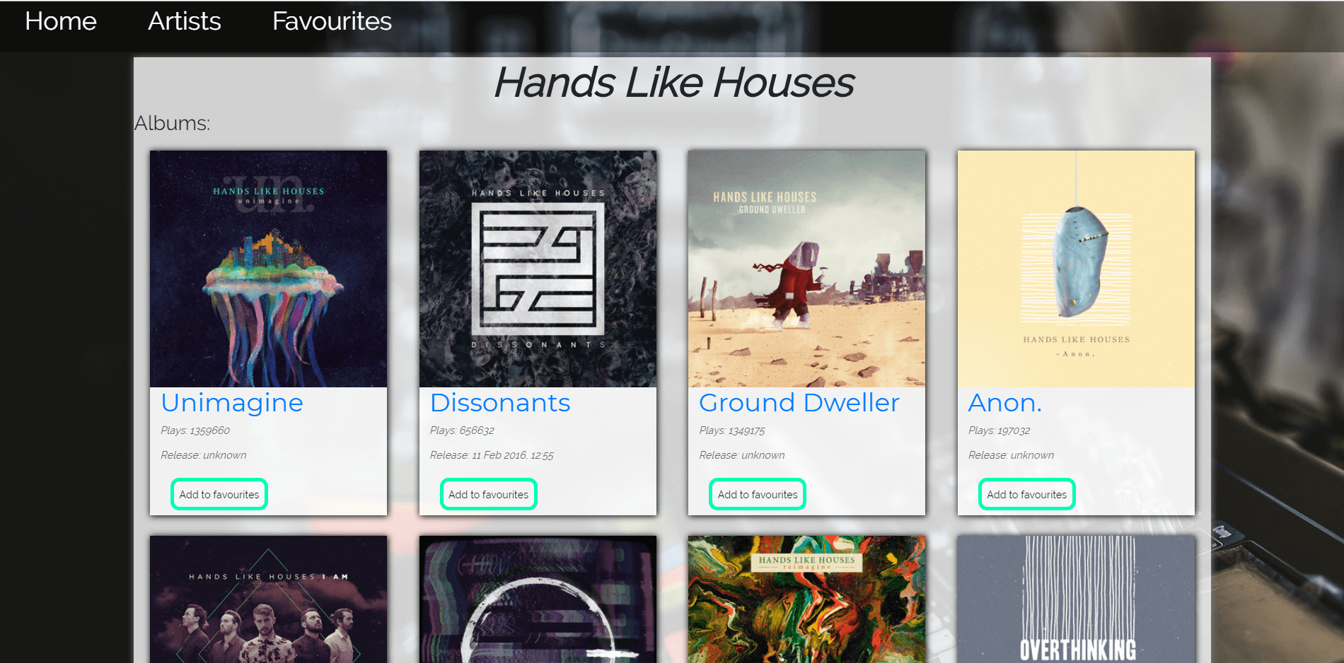 Landing page with different musical albums